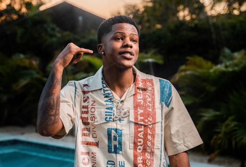 Rellyski – See Through