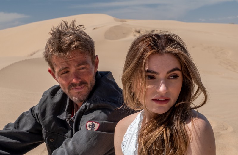 Sofia Castro – Snag