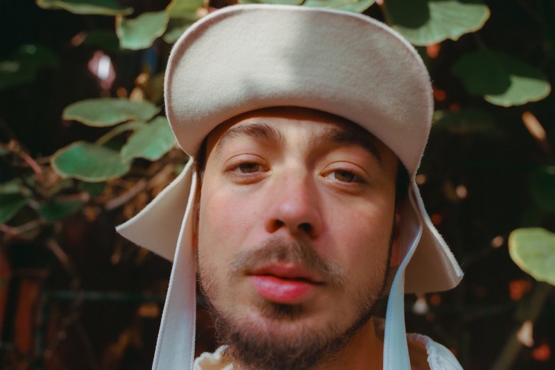 Awir Leon – Love You, Drink Water