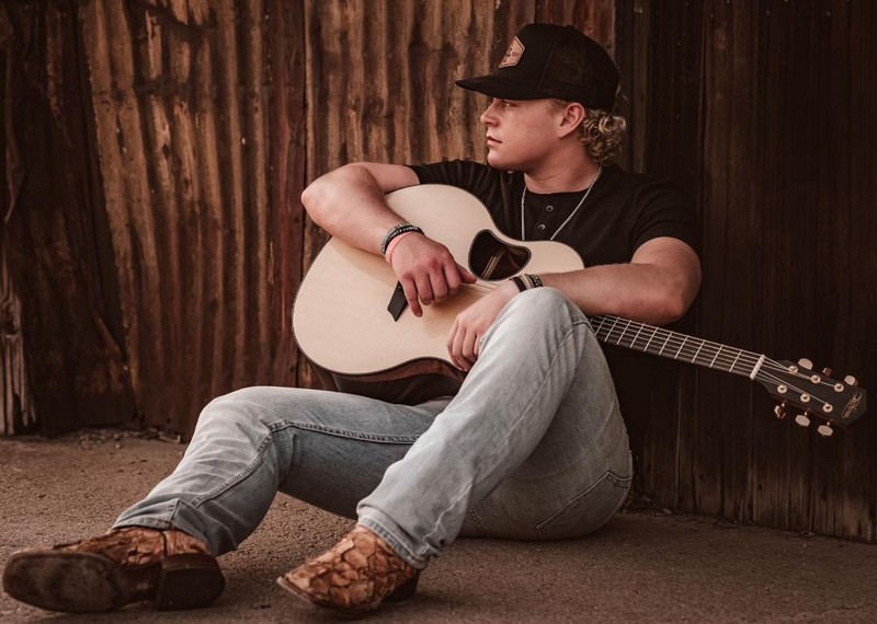 Cody Cozz – I’m Just A Country Song