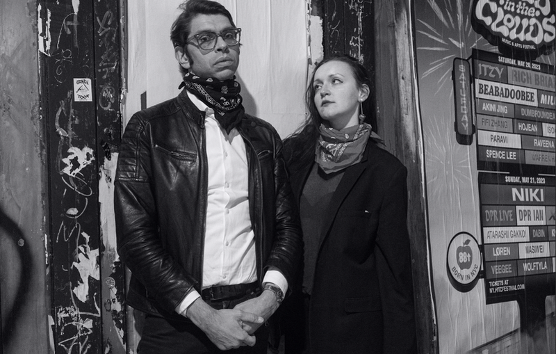 MIDNIGHTCHOIR – Loverboy Molotov