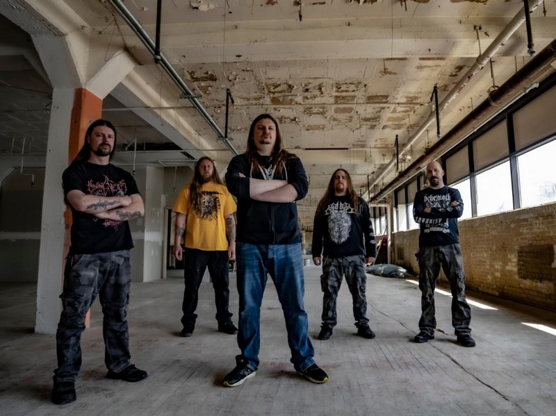 Gutted Alive – Human Taxidermy