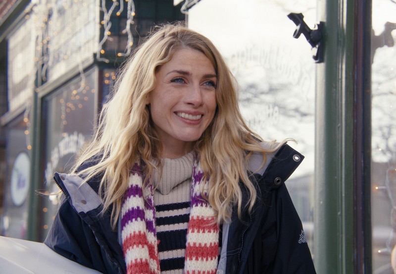 Lindsay Hicks – A Holiday I Do