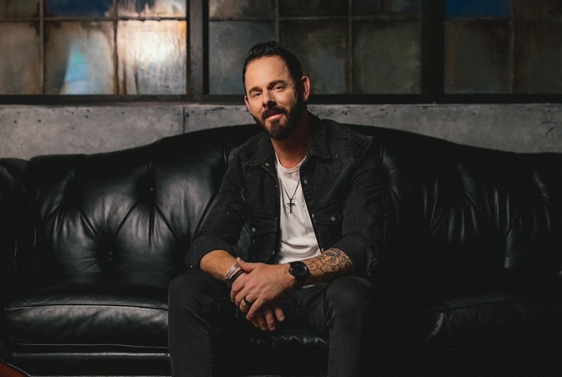 Robert Bacon – Out of the Blue