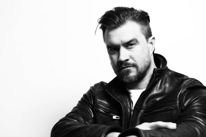 Rob Mayes – The Neon Highway