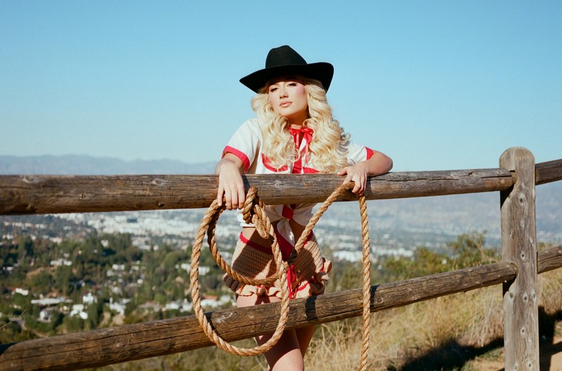 Diner – Cowgirls Get the Blues