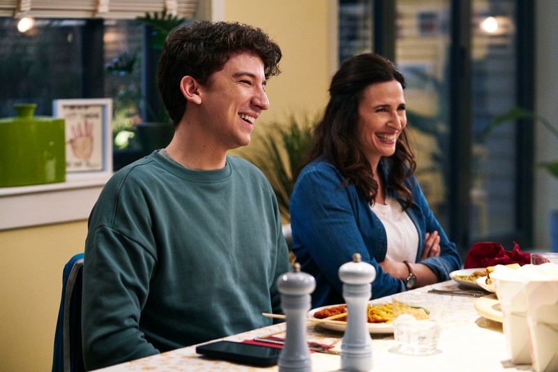 Michaela Watkins & Daniel Thrasher – Dinner With the Parents