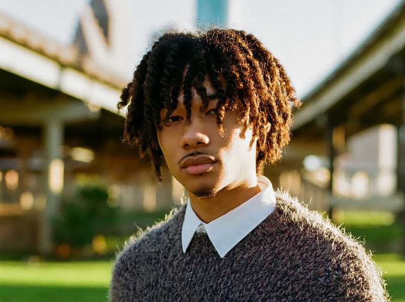 Bryant Barnes – Don’t Want a Love Song