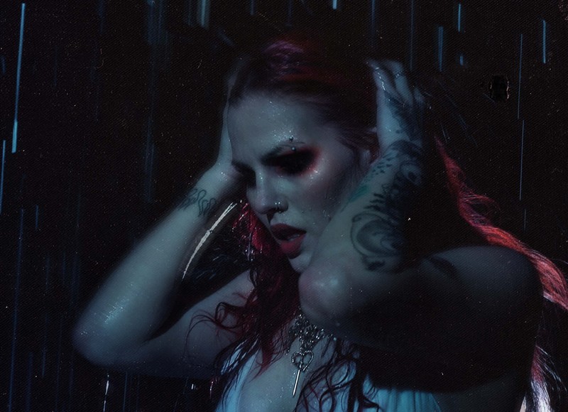 Mandi Crimmins – Lose Control