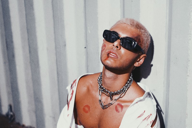 Orlando Kallen – Leave Me Bleeding