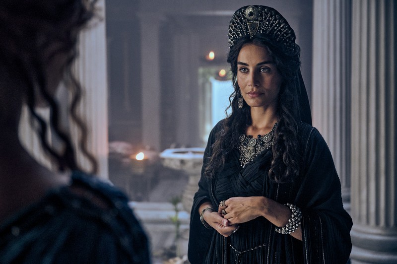 Lara Wolf – Those About to Die