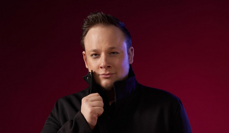 Greg Gould – Strings Attached