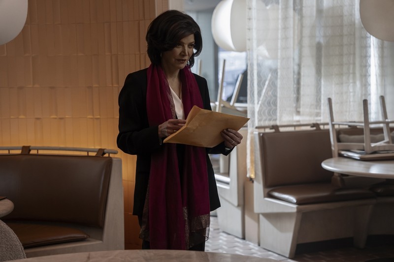 Shohreh Aghdashloo – The Penguin