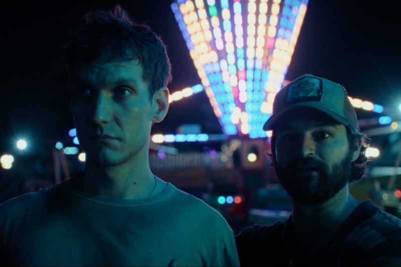 Kate Cobb, Kevin Bigley & Scott Michael Foster – OKIE