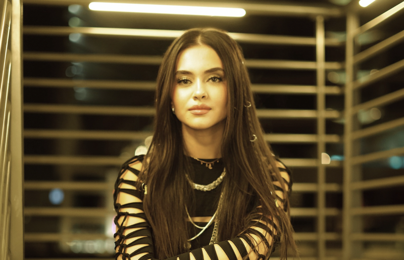 Yasmina Moonlight – Habibi (My Baby)