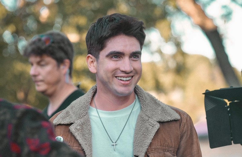 Guillermo Blanco – Voice of Shadows