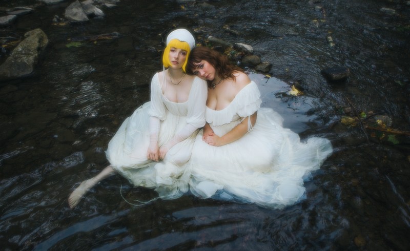 Tessa Violet – My Body’s My Buddy