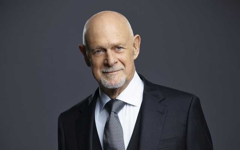 Gerald McRaney – Paradise
