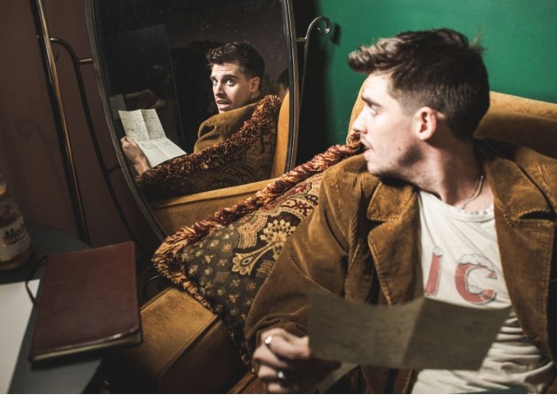 Kyle Prue – In Media Res