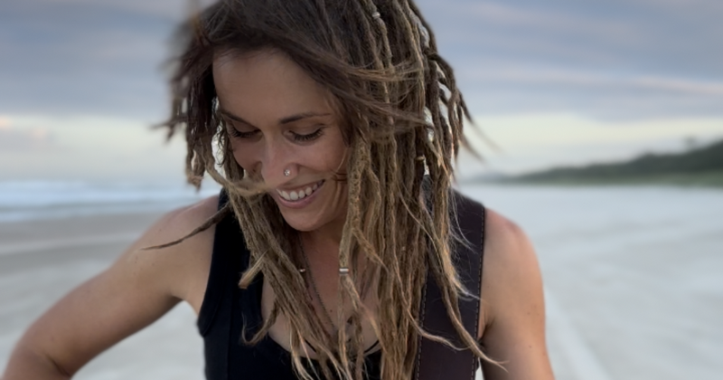 Majelen – Stuck With You