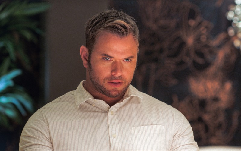 Kellan Lutz – Desert Dawn