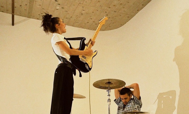 Emi Grace – Heart in a Cage