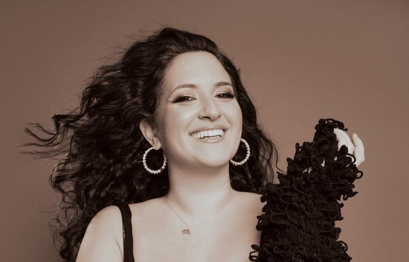 Nicole Zuraitis – Live at Vic’s