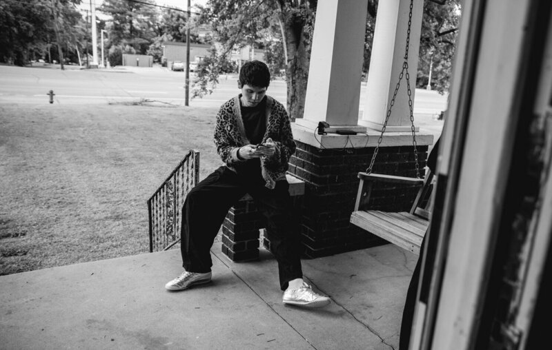 Clinton Kane – Heartbeat For a Home