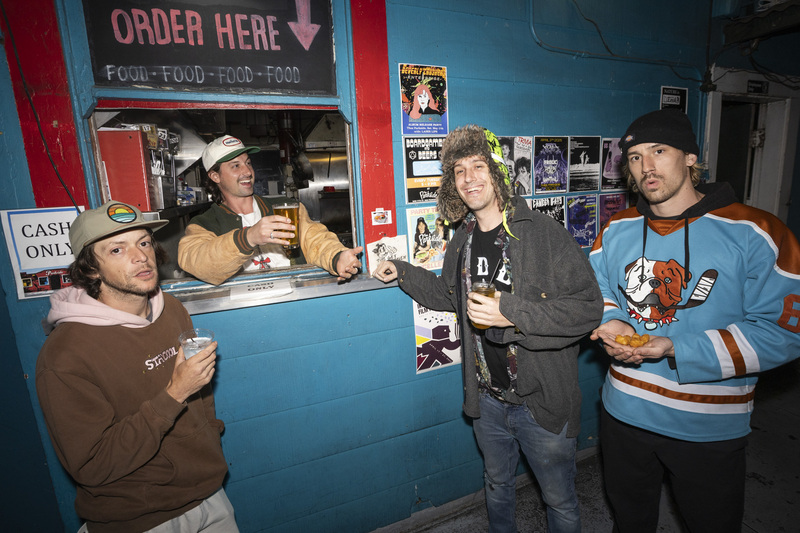 The Happys – Listen to the Happys