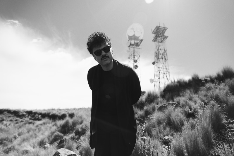 Alex Ferreira – Elefante