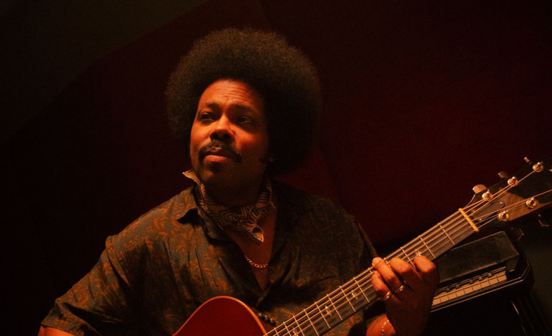 Alex Cuba – ÍNDOLE