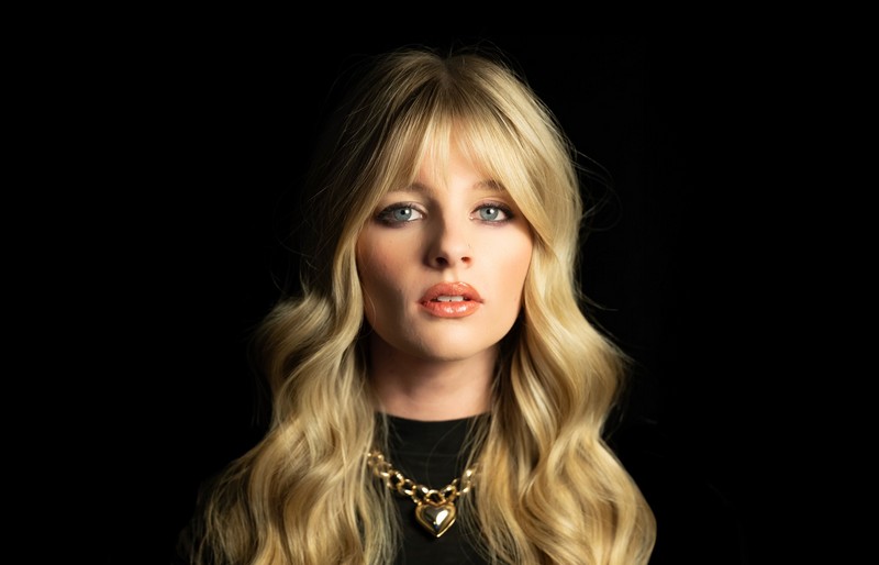 Chelsea King – The Rabbit Hole