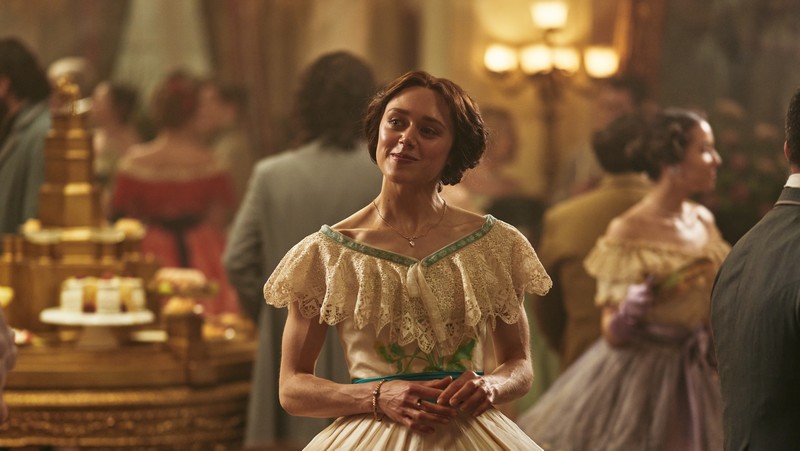 Daisy Head – The Gray House