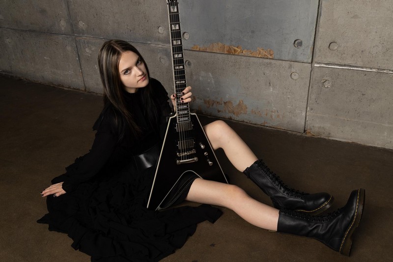 Sierra Levesque – Undermined